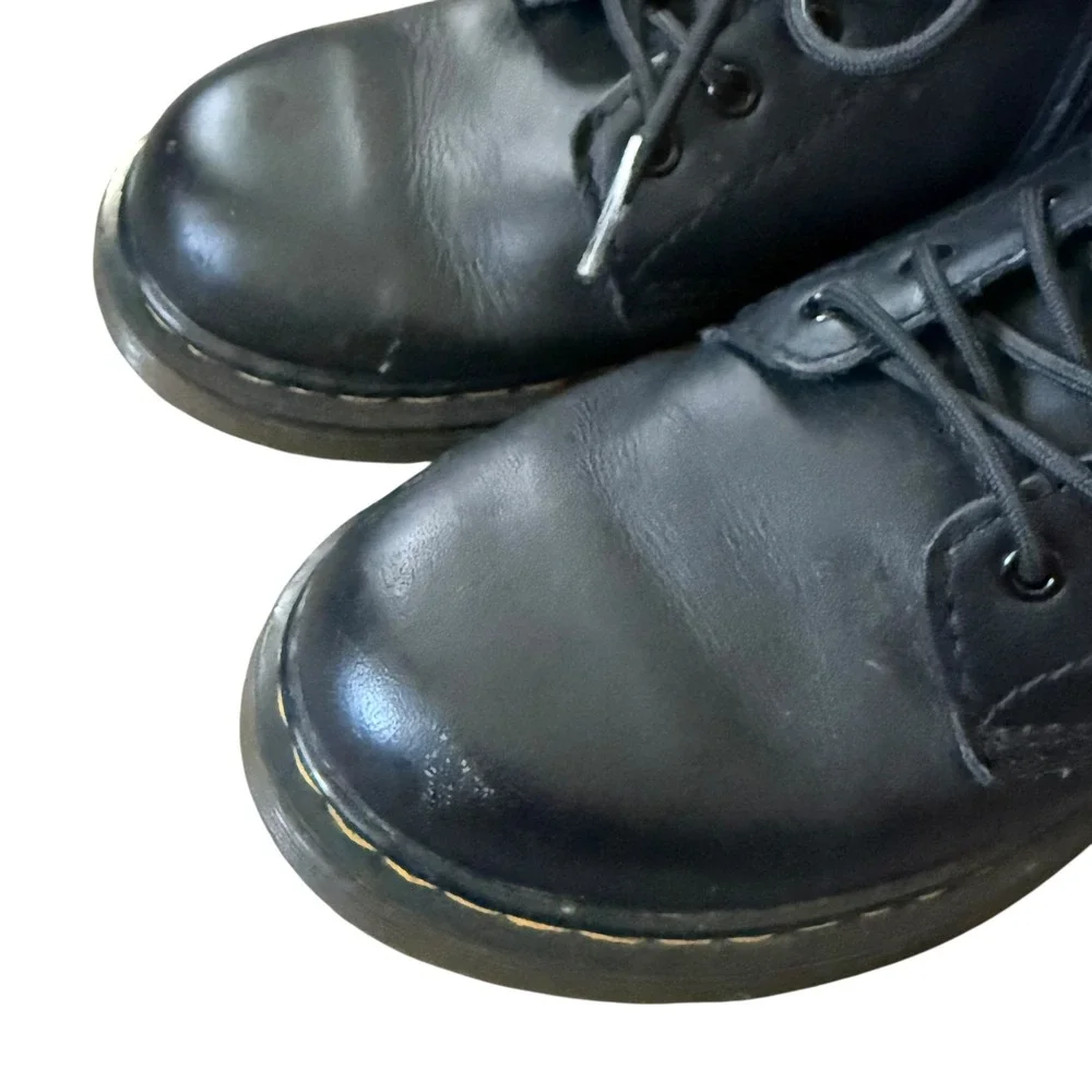 Kids Dr Martens Black Leather Combat‎ Boots Side Zip Lace Up Size 2 US